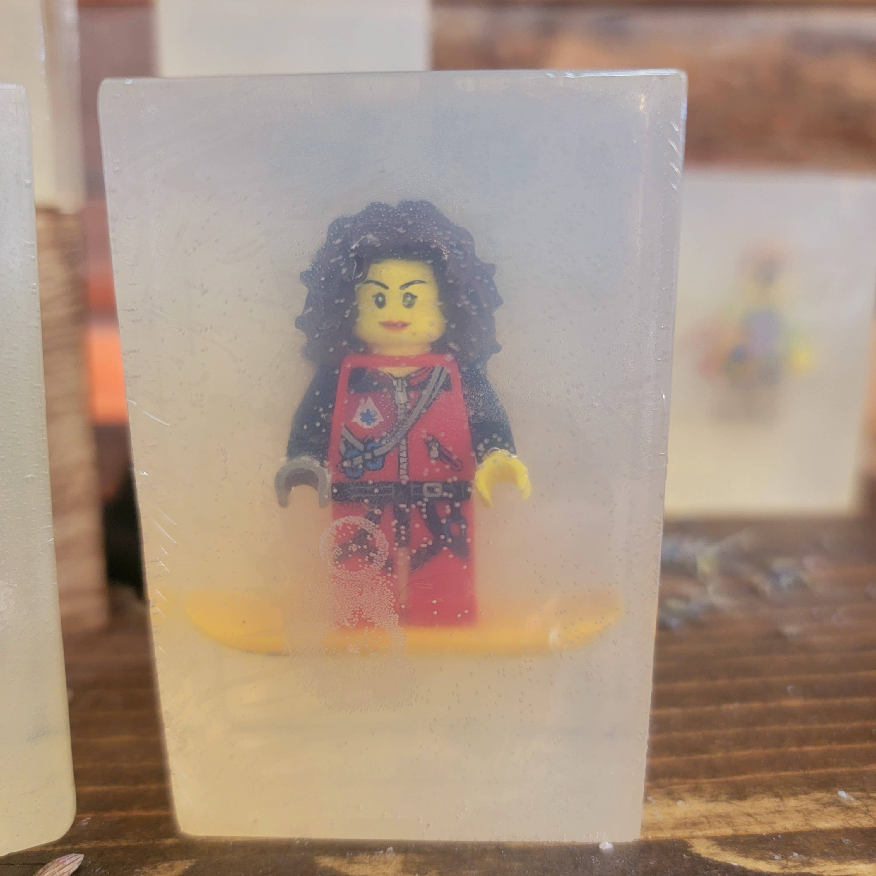 Mini-figuur zeepjes met LEGO-poppetjes