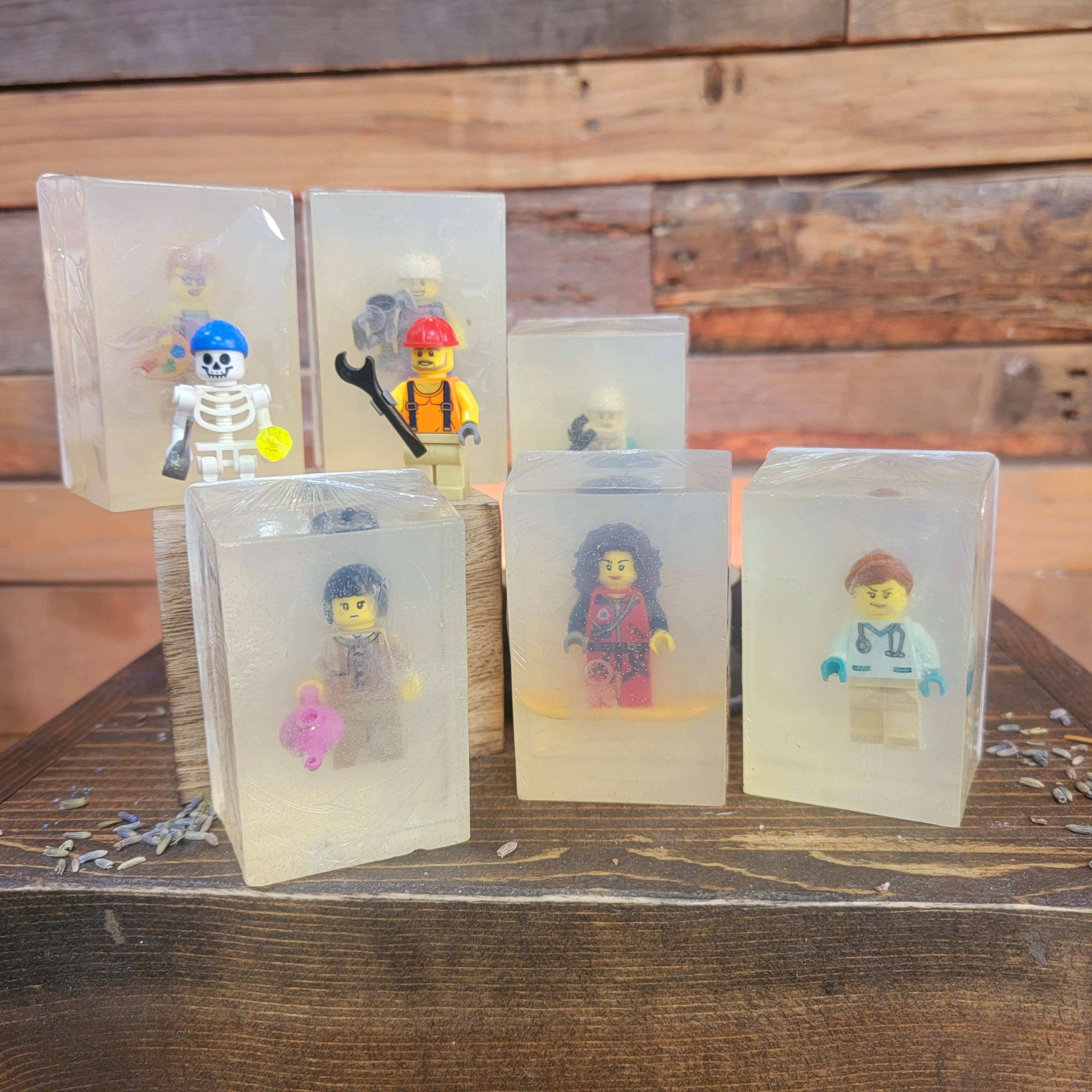 Mini-figuur zeepjes met LEGO-poppetjes